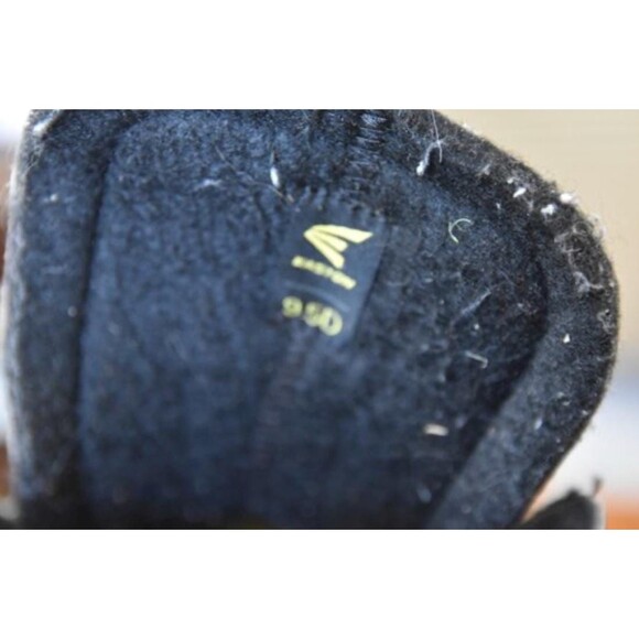 Easton Stealth 65S ice hockey skates. Size 9.5 - Picture 5 of 5